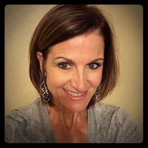 Meet your Posher, Tonya